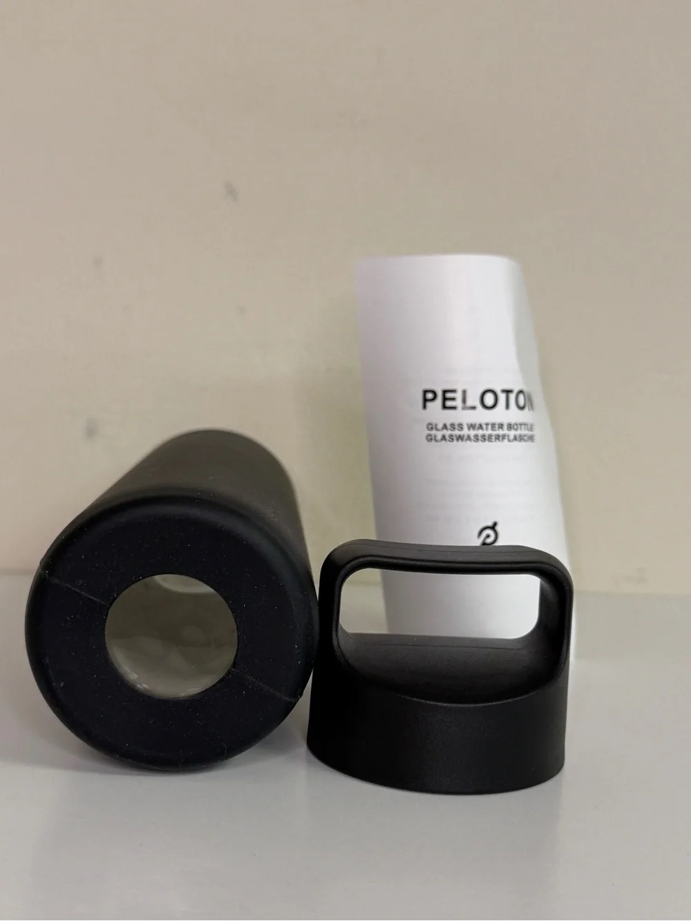 NWT - Peloton Glass Water Bottle, 16oz